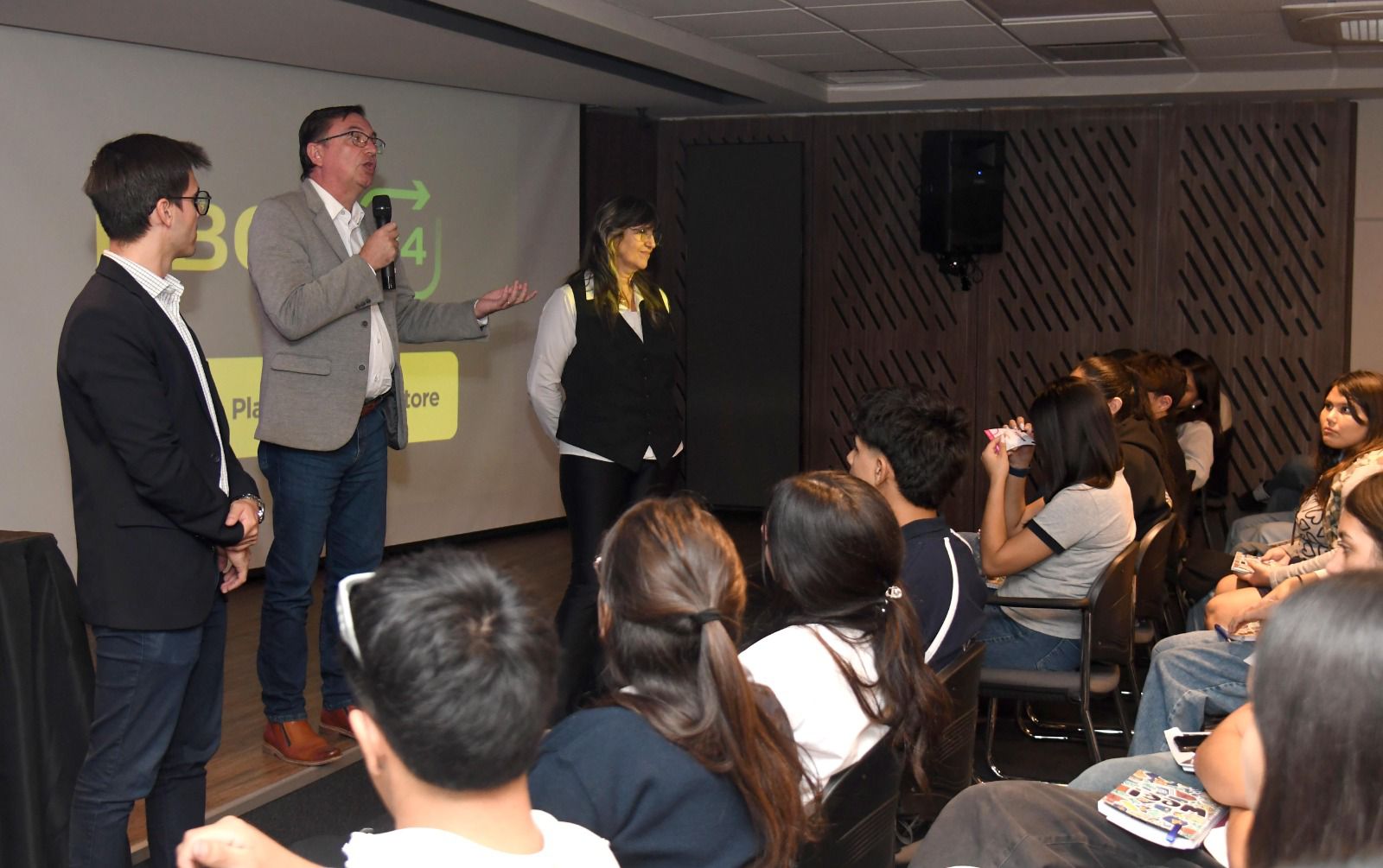 *EL NBCH LANZ&Oacute; EL CICLO 2026 DE EDUCACI&Oacute;N FINANCIERA CON M&Aacute;S DE 100 ESTUDIANTES*