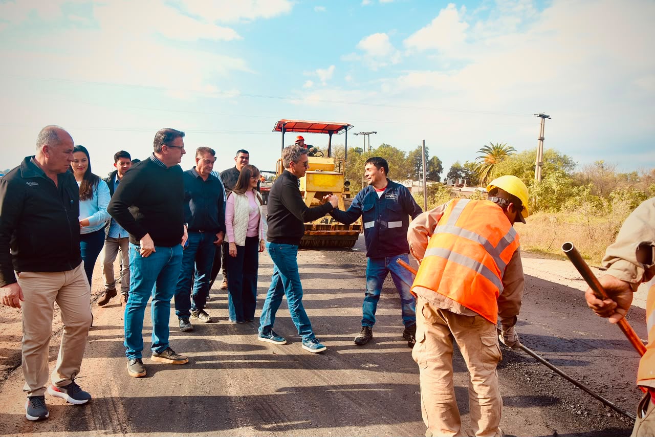 *LAS BRE&Ntilde;AS: EL GOBERNADOR ZDERO SUPERVIS&Oacute; EL AVANCE DE OBRAS EN LA RUTA PROVINCIAL N&ordm; 6*