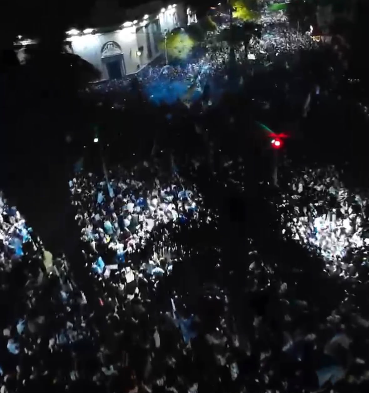 *M&Aacute;S DE 95.000 PERSONAS CELEBRARON EL PASE DE ARGENTINA A LA FINAL, EN UNA FIESTA QUE TERMIN&Oacute; CON TOTAL NORMALIDAD*