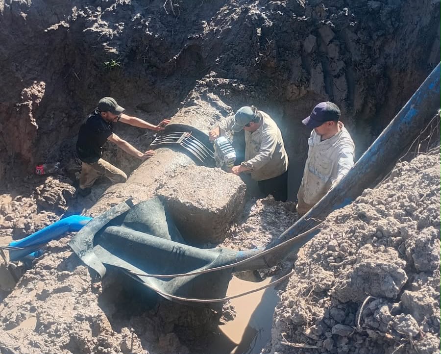 *SAMEEP REPAR&Oacute; EL PRIMER ACUEDUCTO DEL INTERIOR ENTRE S&Aacute;ENZ PE&Ntilde;A Y VILLA &Aacute;NGELA Y EL SERVICIO SE NORMALIZA PROGRESIVAMENTE*