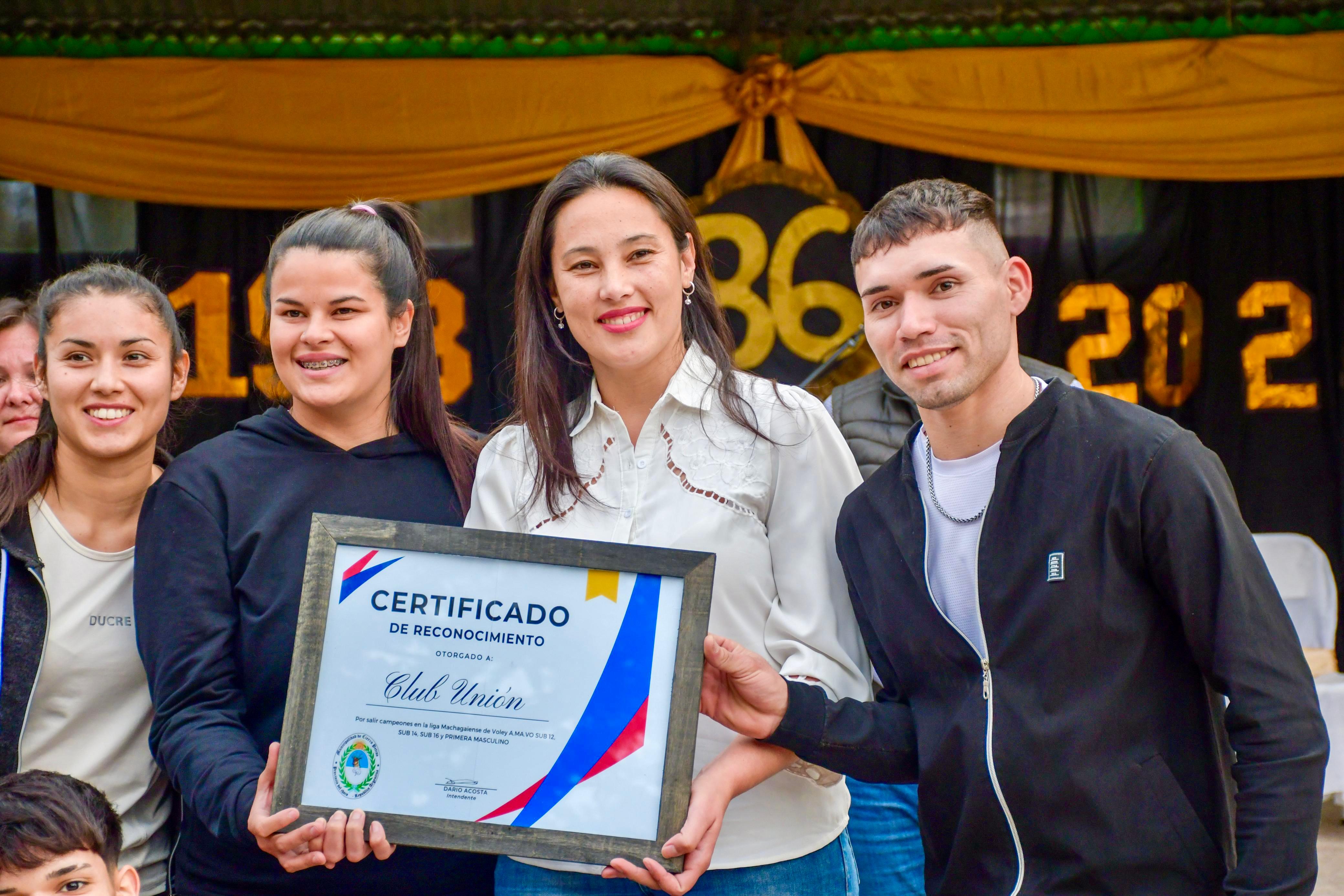 *EL GOBIERNO PROVINCIAL ACOMPAÑÓ EL ANIVERSARIO 86 DE CIERVO PETISO*