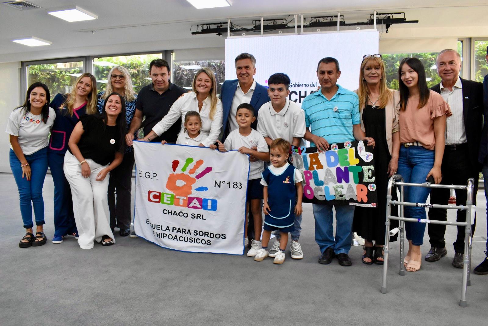 *INSSSEP: EL GOBERNADOR ZDERO Y DUMRAUF ENTREGARON ELEMENTOS E INSUMOS ORTOP ÉDICOS PARA MEJORAR LA CALIDAD DE VIDA DE AFILIADOS*