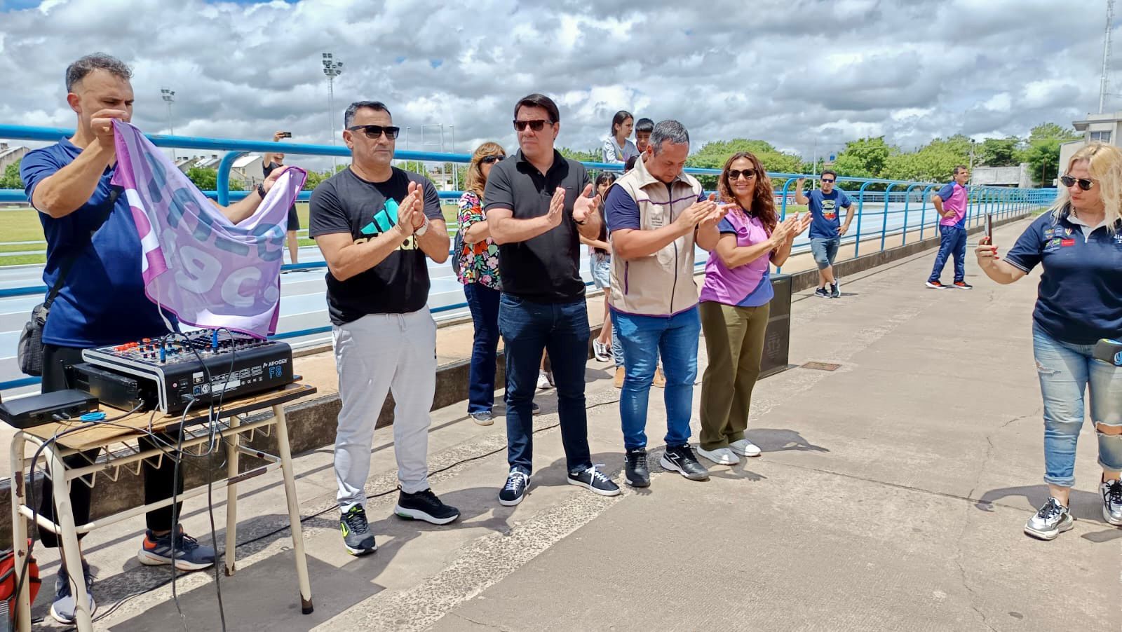 JUEGOS NACIONALES: LA ILUSIÓN CHAQUEÑA PARTIÓ, ESTE MEDIODÍA, A MAR DEL PLATA