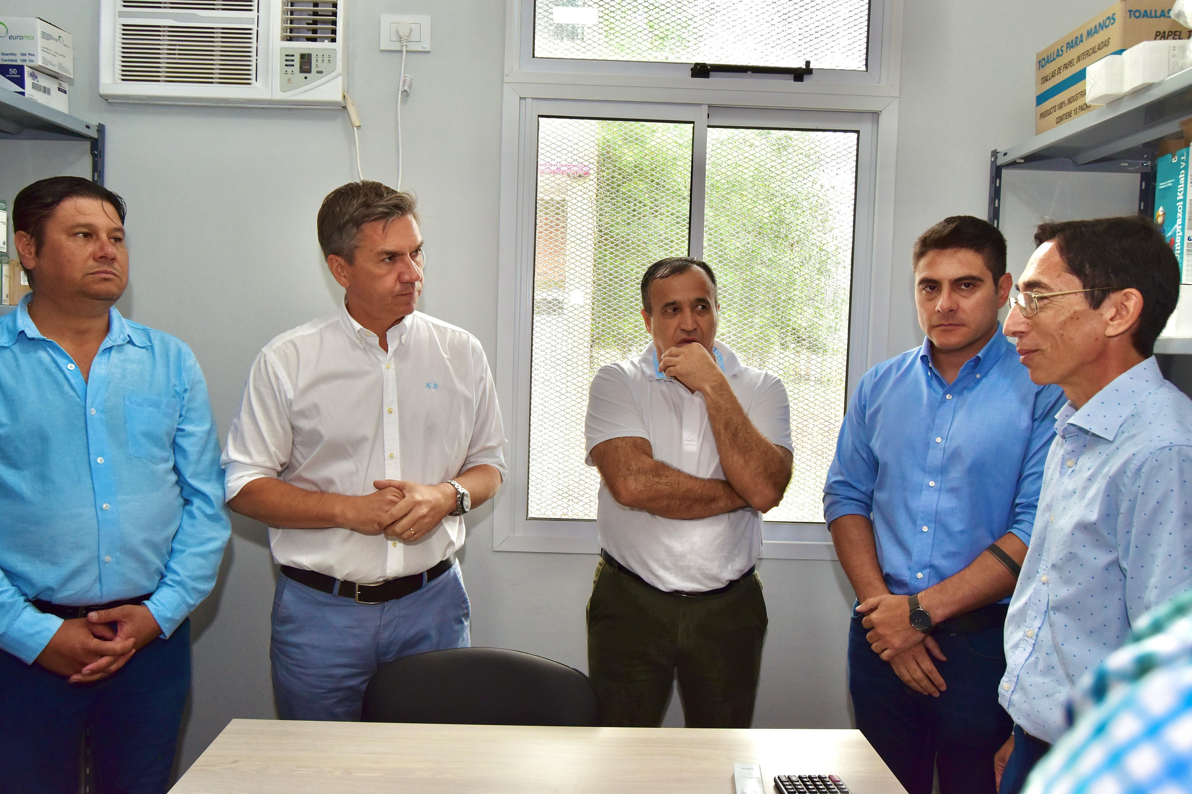 EL GOBERNADOR ZDERO INAUGURÓ LA CONSTRUCCIÓN DEL CENTRO DE SALUD EN EL PARAJE PAMPA ESPERANZA- QUITILIPI