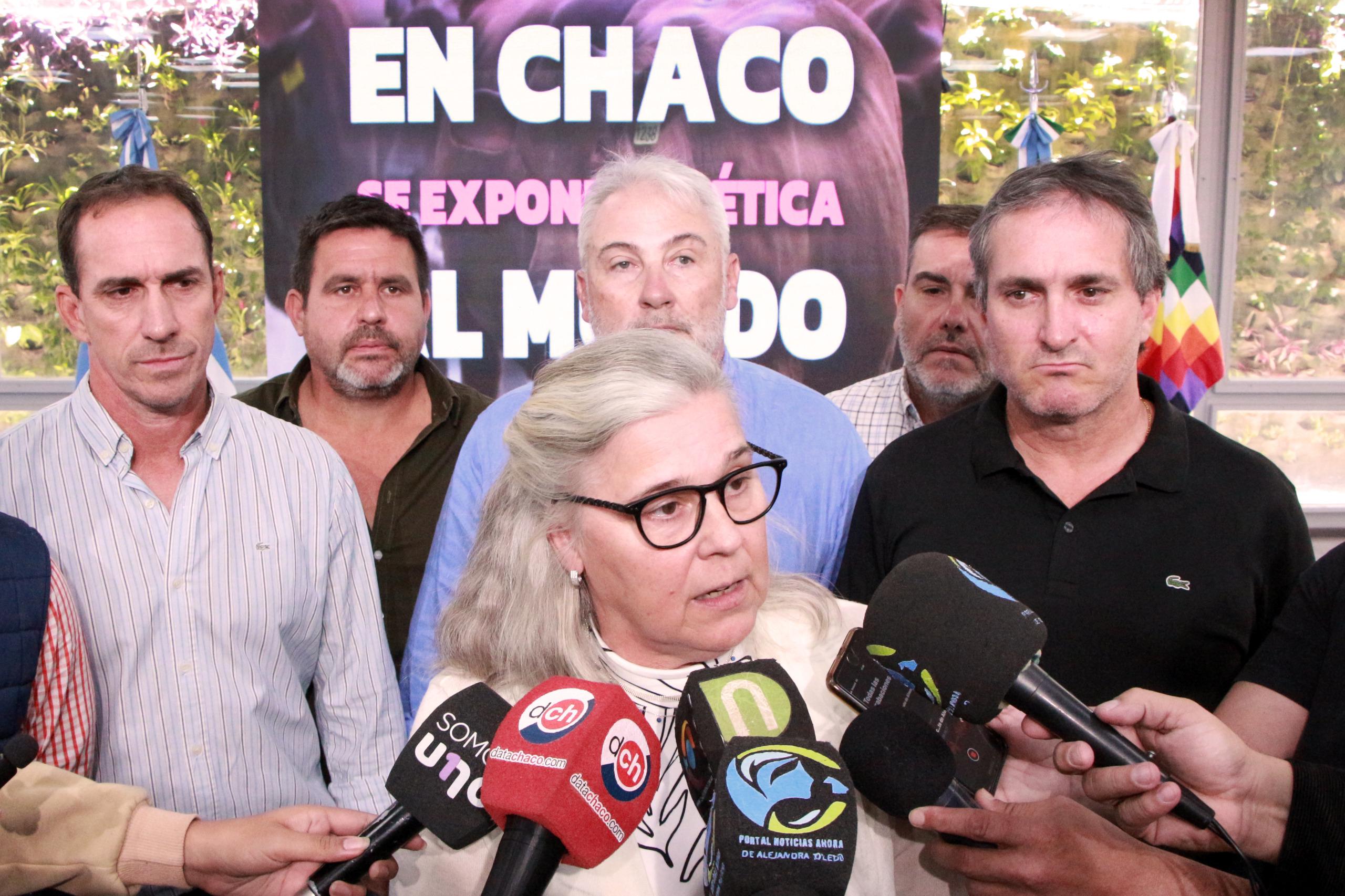 EL GOBIERNO LANZÓ LAS EXPO PRIMAVERA DE BRAFORD Y BRANGUS QUE SE REALIZARÁN ESTE MES