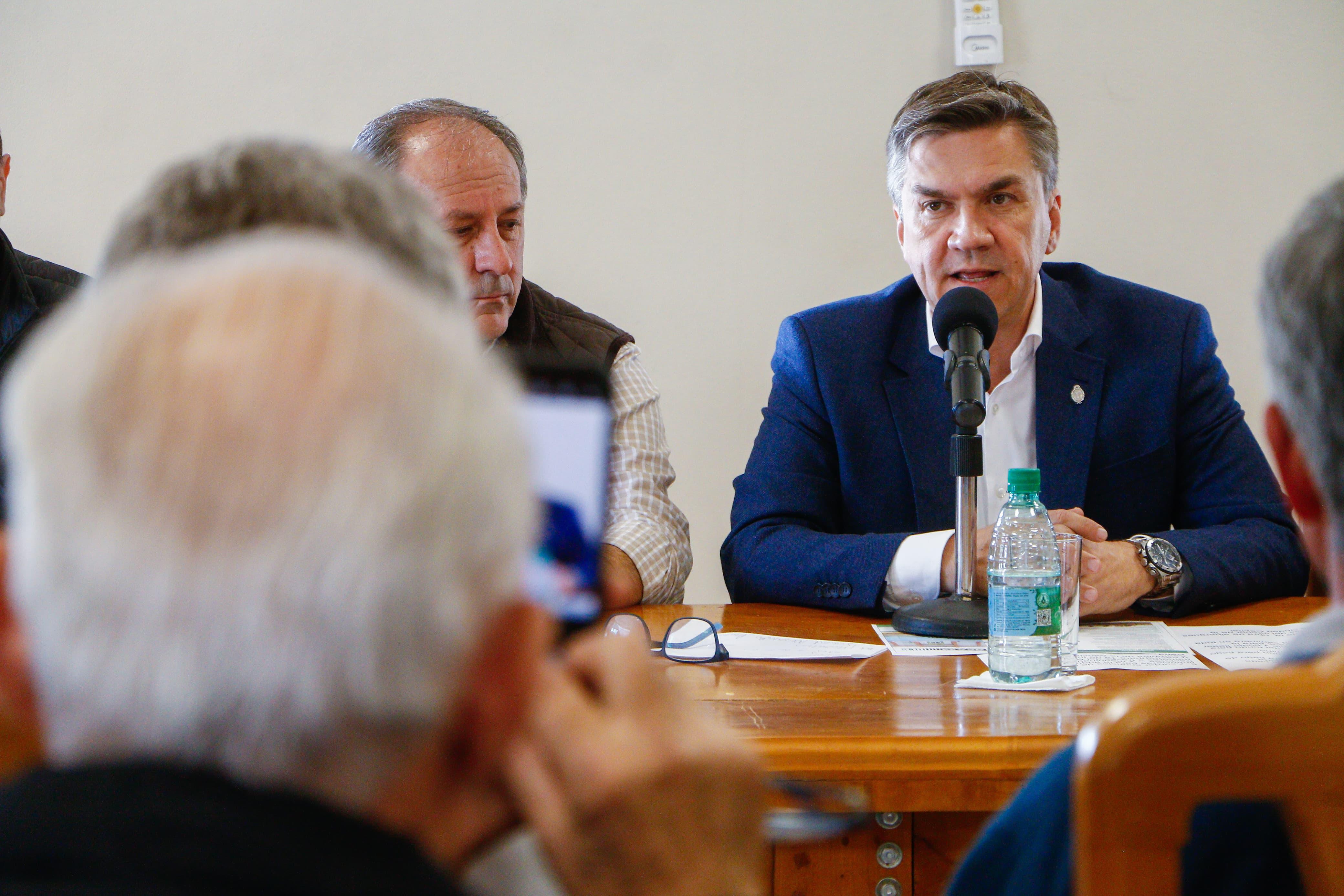 ZDERO: “MÁS DESARROLLO PARA LOS CONSORCIOS CAMINEROS DEL CHACO”