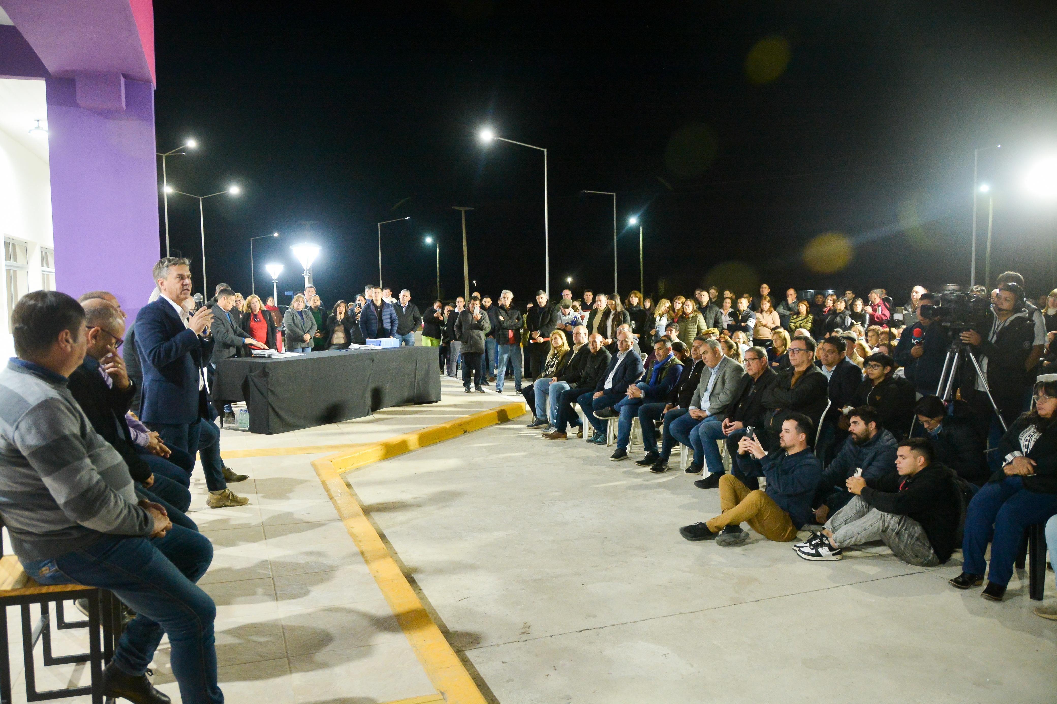 “ES UN HECHO HISTÓRICO”, ASEGURÓ EL GOBERNADOR ZDERO, TRAS INAGURAR LA NUEVA TERMINAL DE ÓMNIBUS EN PRESIDENCIA DE LA PLAZA