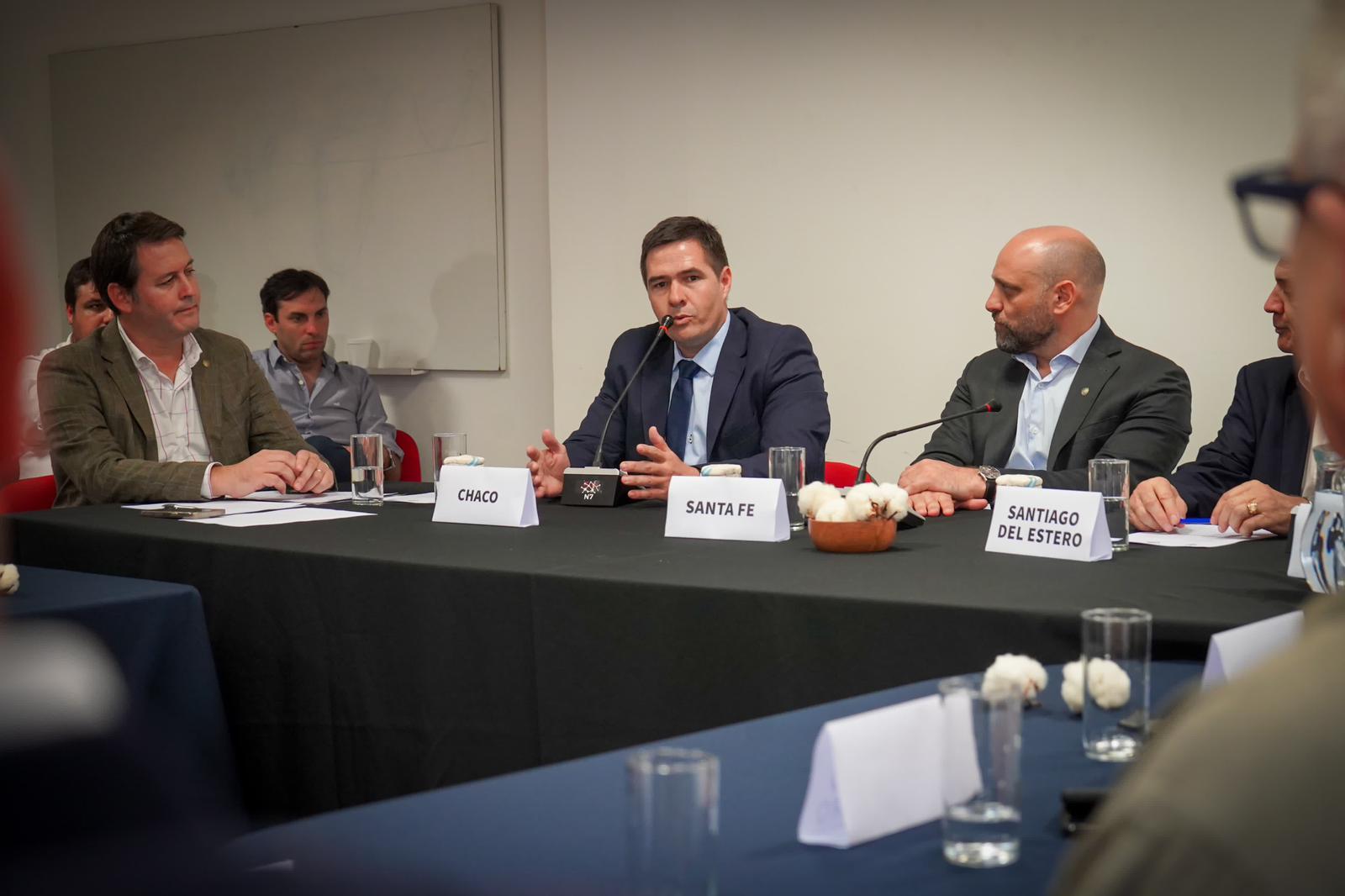 EL GOBERNADOR ZDERO ACOMPAÑÓ LA PUESTA EN FUNCIONES DE LA FISCALÍA DE INVESTIGACIÓN RURAL Y AMBIENTAL DE MACHAGAI