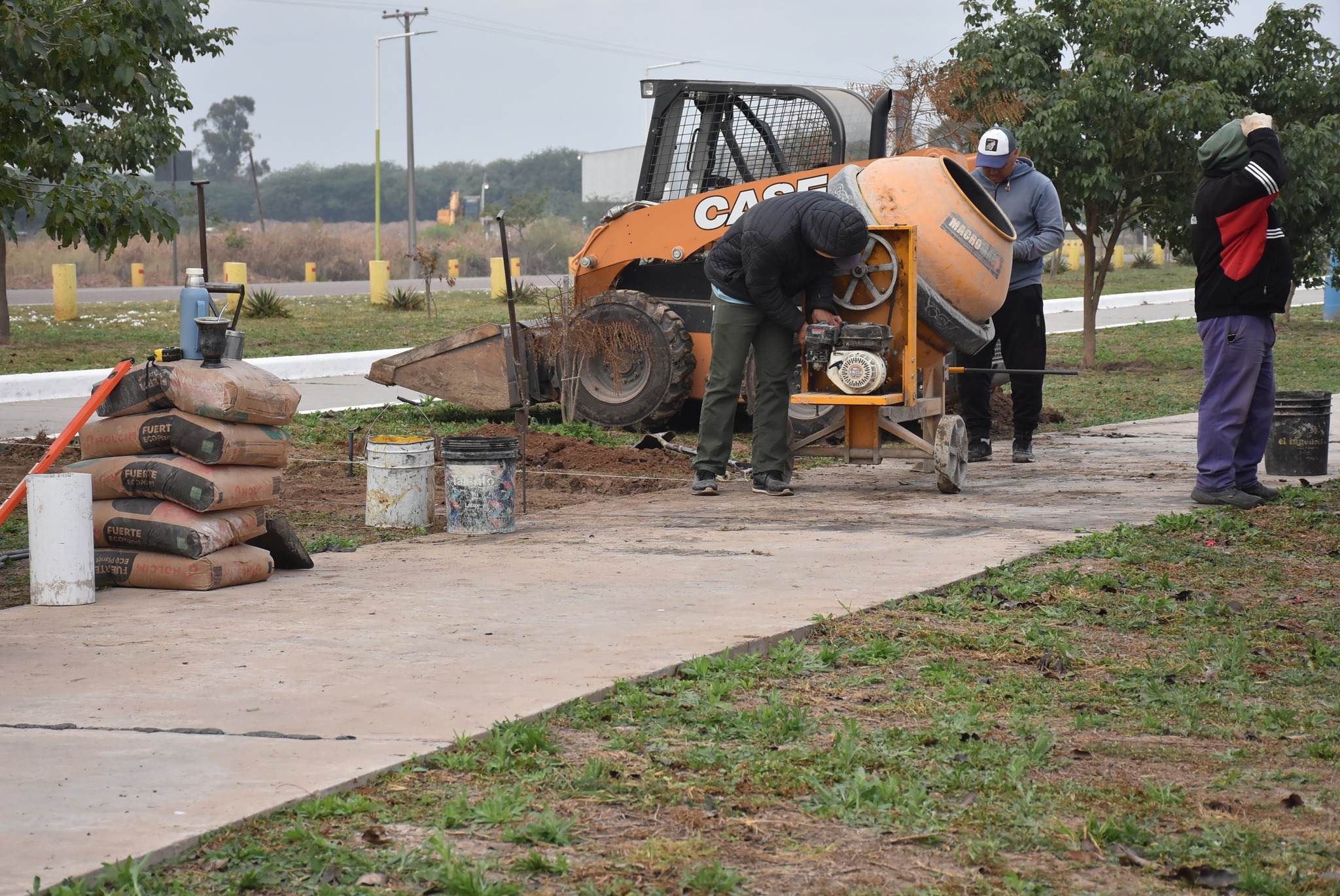 EL MUNICIPIO REALIZA TRABAJOS EN SIMULTÁNEO EN DIFERENTES PUNTOS DE LA CIUDAD