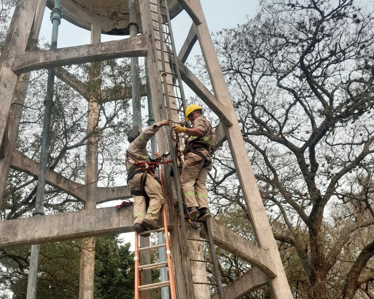PESCA DEL DORADO: SAMEEP TRABAJA PARA GARANTIZAR EL ACCESO AL AGUA POTABLE EN LA ISLA DEL CERRITO
