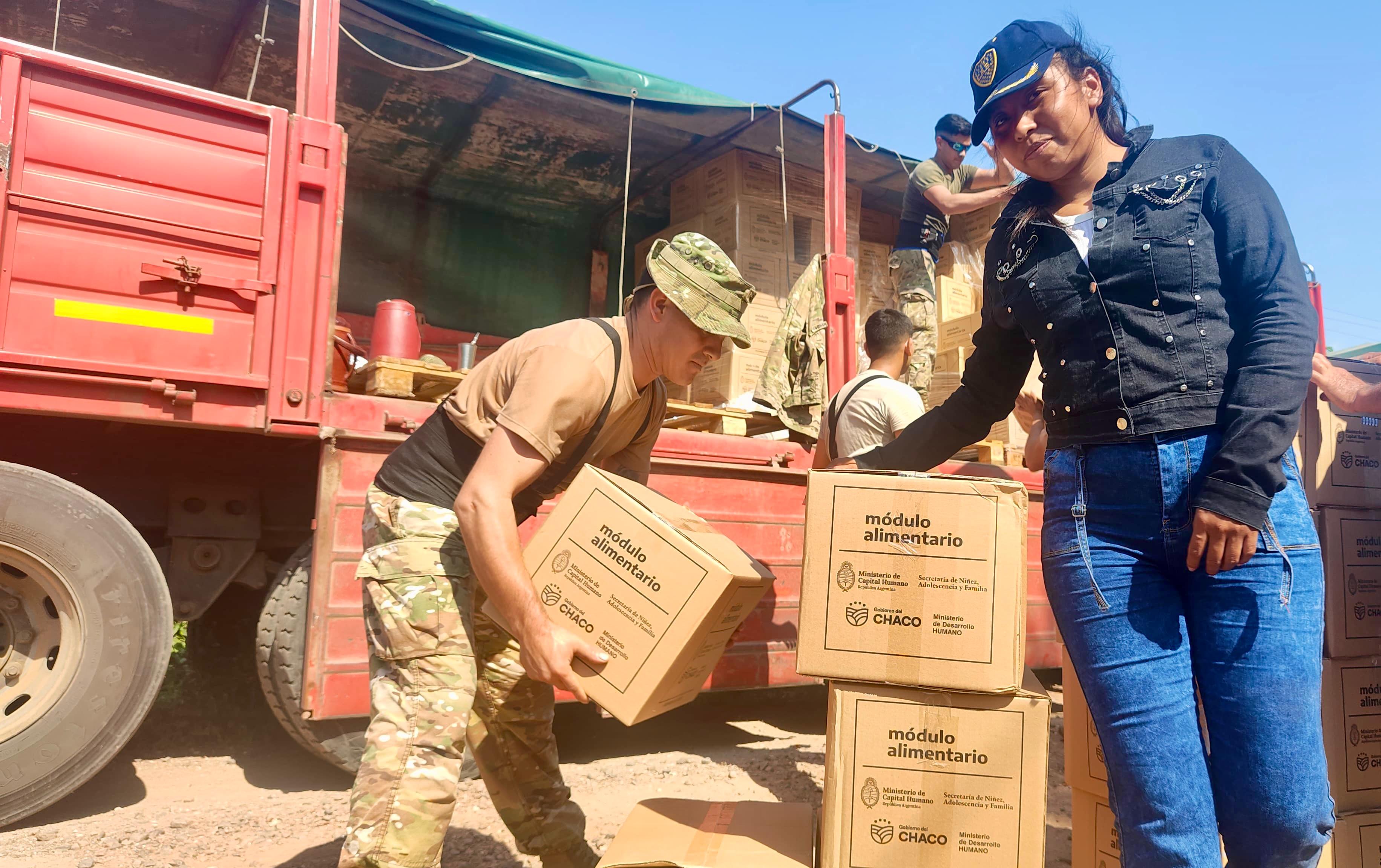 PARAJE 10 DE MAYO: COMENZÓ HOY EL OPERATIVO INTERFLUVIO CHAQUEÑO N°125 PARA LLEVAR ASISTENCIA A FAMILIAS DE DIFERENTES PARAJES DE EL IMPENETRABLE