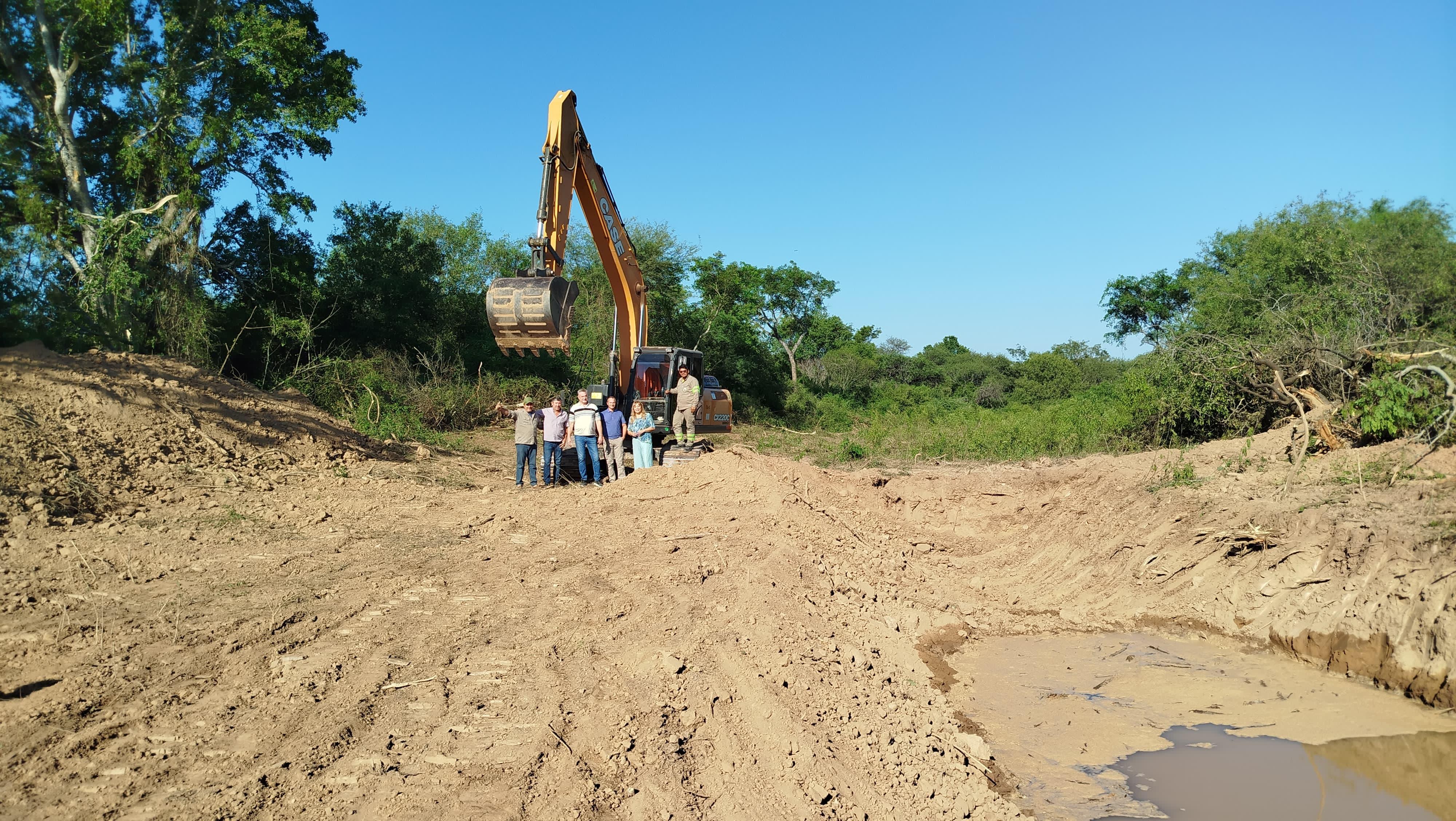 *FINALIZÓ LA CANALIZACIÓN DEL RÍO BERMEJO Y SE ESPERA EL DESBORDE ANUAL PARA ABASTECER A PRODUCTORES RURALES*