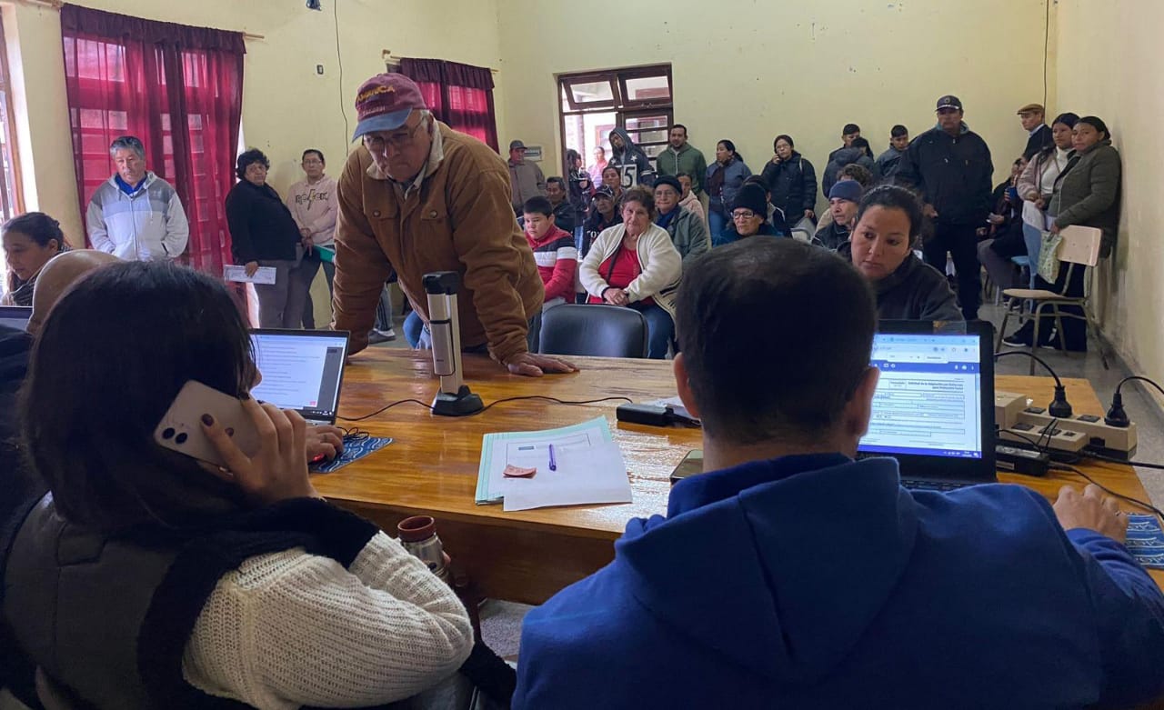 PRIMER OPERATIVO DE ANSES Y PAMI EN PRESIDENCIA ROCA