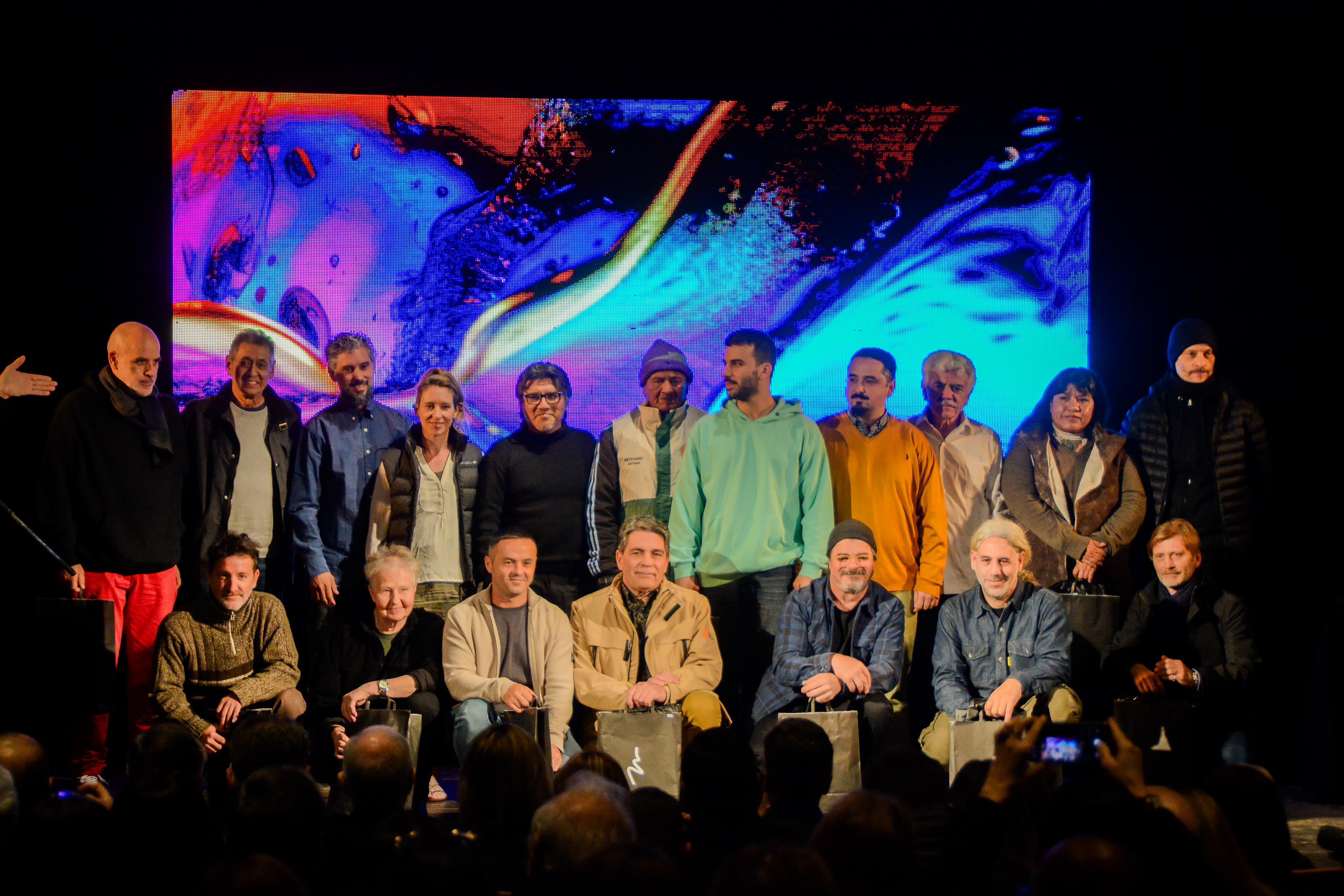 *EL GOBERNADOR ZDERO DIO LA BIENVENIDA A LOS ESCULTORES QUE PARTICIPARÁN EN LA BIENAL 2024*