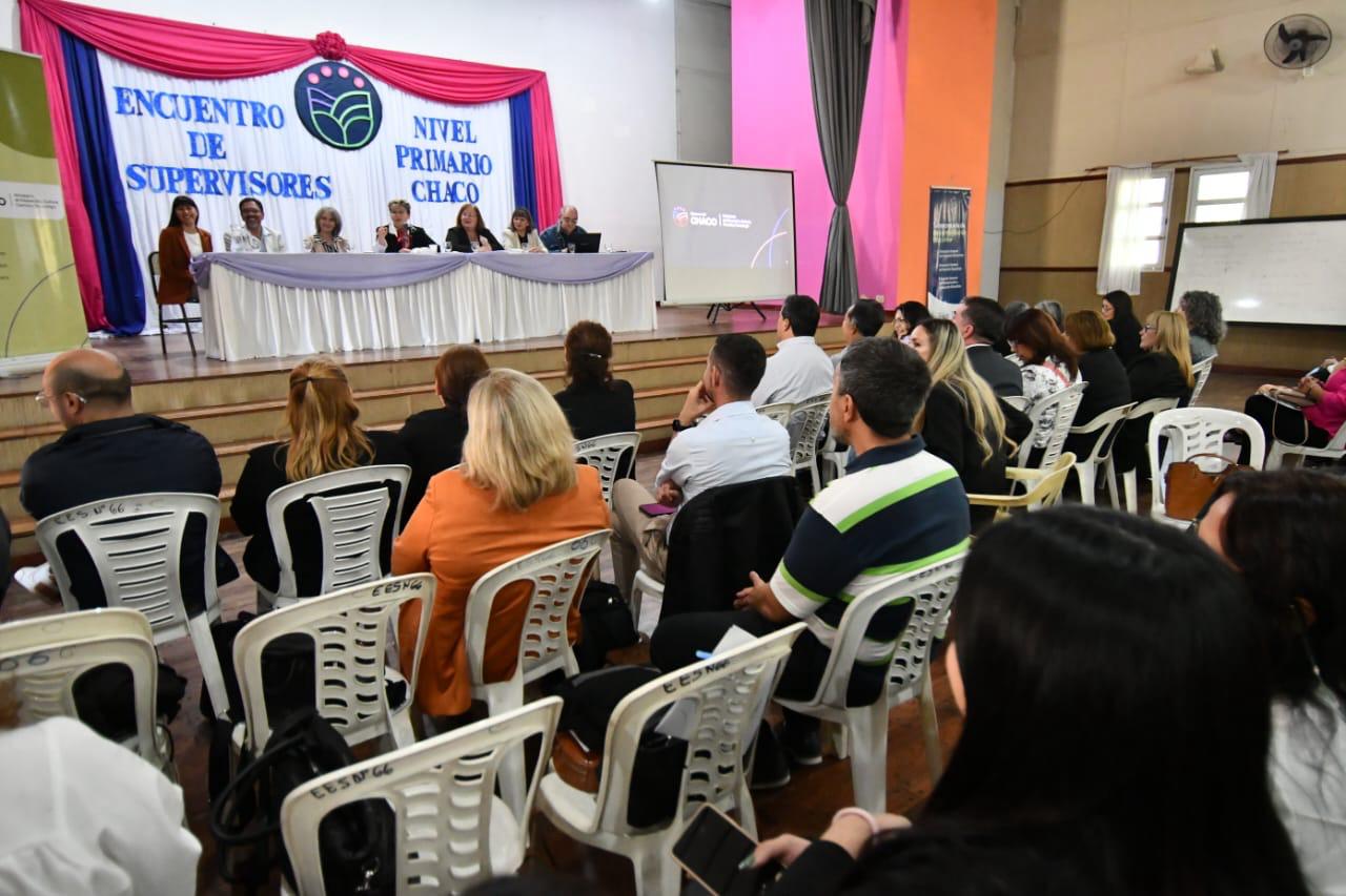 *ENCUENTRO PROVINCIAL DE SUPERVISORES DE NIVEL PRIMARIO PARA EL FORTALECIMIENTO DE LAS POLÍTICAS EDUCATIVAS EN TERRITORIO*