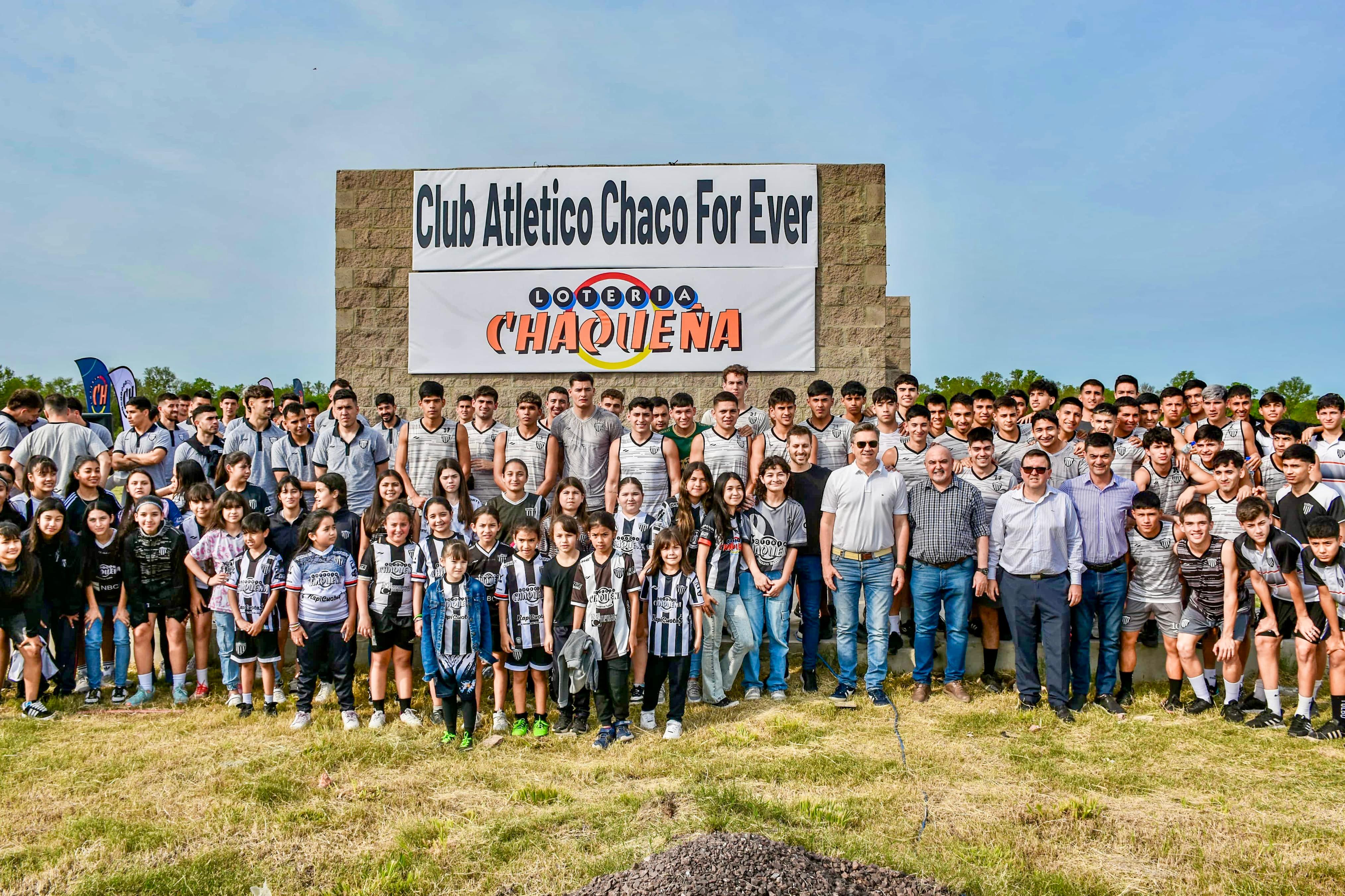 *EL GOBERNADOR ZDERO Y FOR EVER FIRMARON UN CONVENIO PARA FINALIZAR OBRAS DEL CENTRO DE ENTRENAMIENTO DEL CLUB*