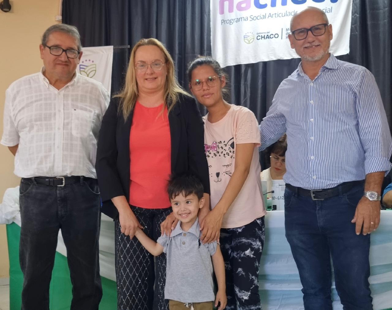 SE SORTEARON VIVIENDAS PARA FAMILIAS EN PAMPA DEL INFIERNO