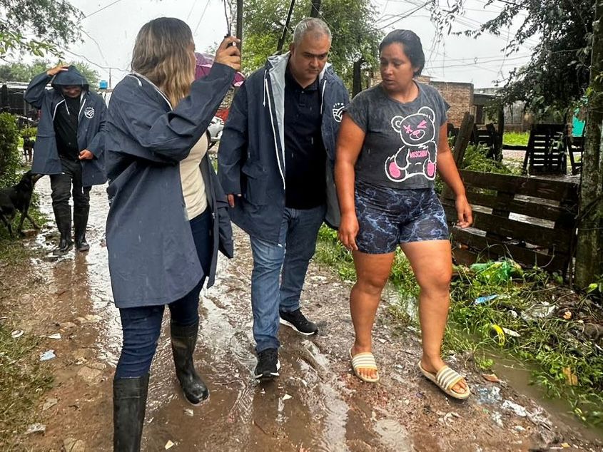 *DESARROLLO HUMANO REFUERZA LA ASISTENCIA A LAS FAMILIAS AFECTADAS POR LAS LLUVIAS*
