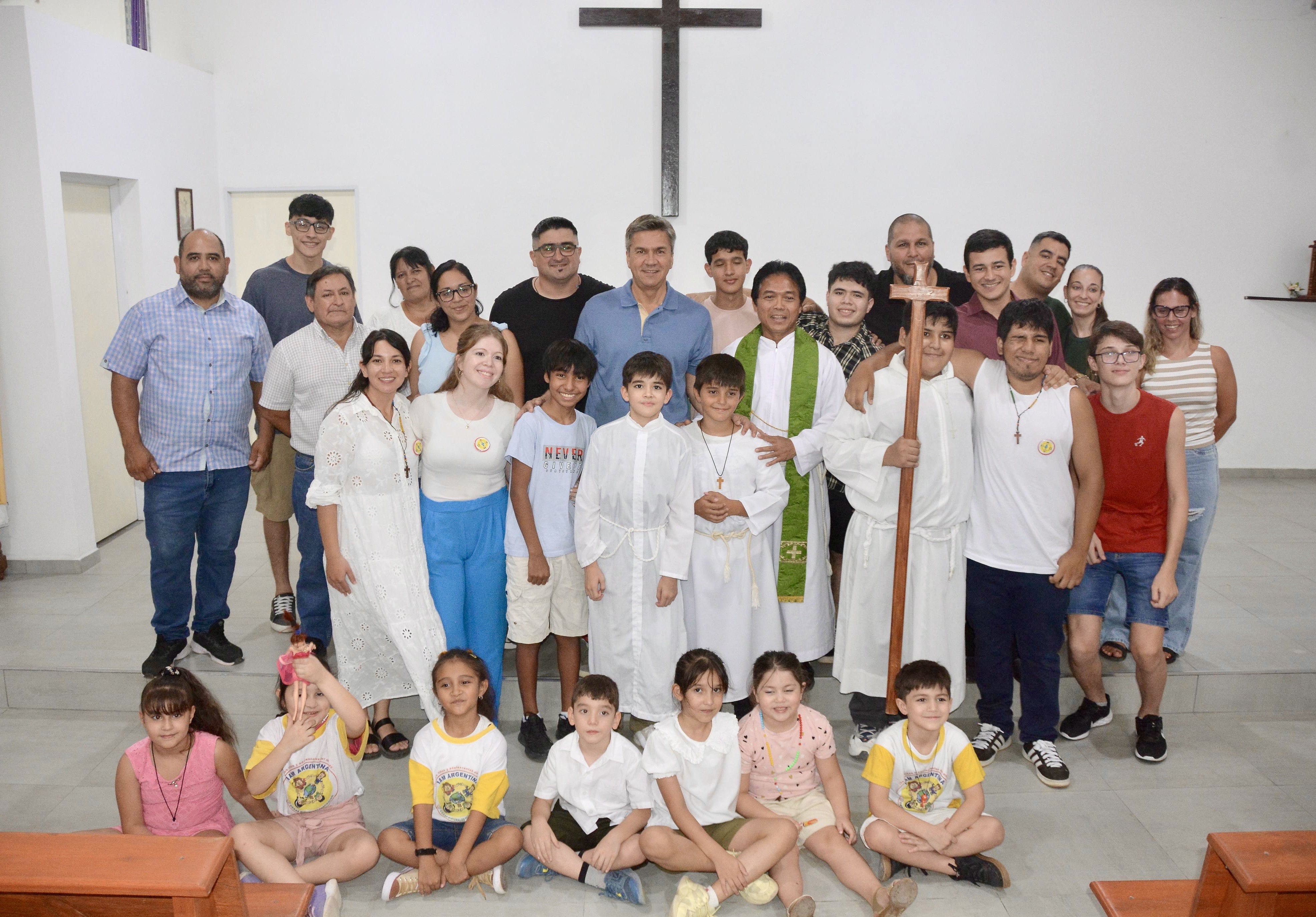 EL GOBERNADOR ZDERO INAUGURÓ LA NUEVA CAPILLA NUESTRA SRA. DE GUADALUPE