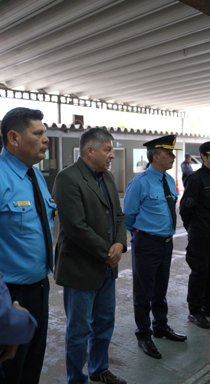 *EL GOBIERNO PROVINCIAL ENVIÓ UN EQUIPO A COLABORAR CON LA BÚSQUEDA DE LOAN EN CORRIENTES*