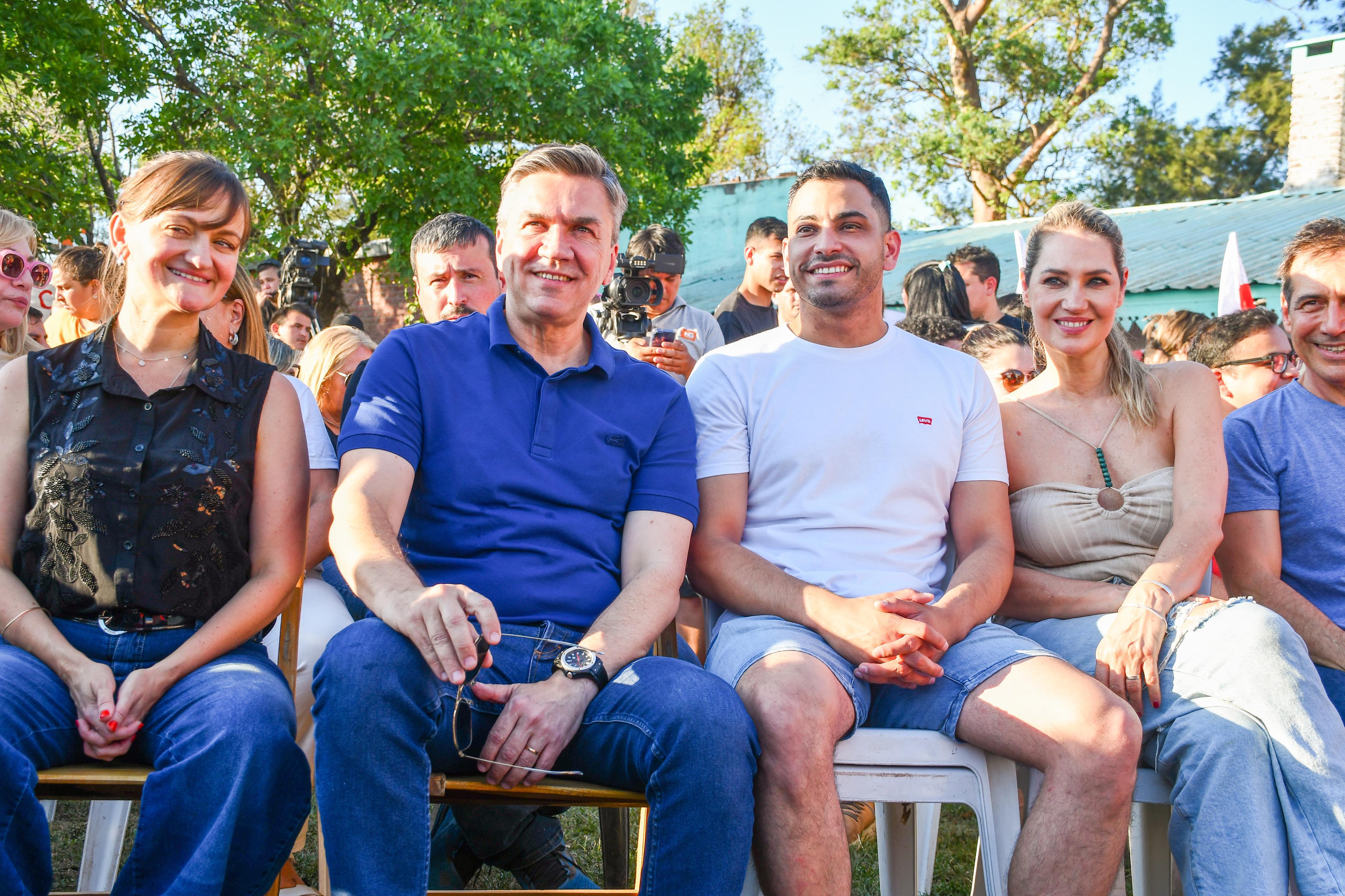 *VILLA ÁNGELA: CON UNA GRAN PARTICIPACIÓN DE JÓVENES SE REALIZÓ EL CONGRESO PROVINCIAL DE LA JUVENTUD RADICAL*
