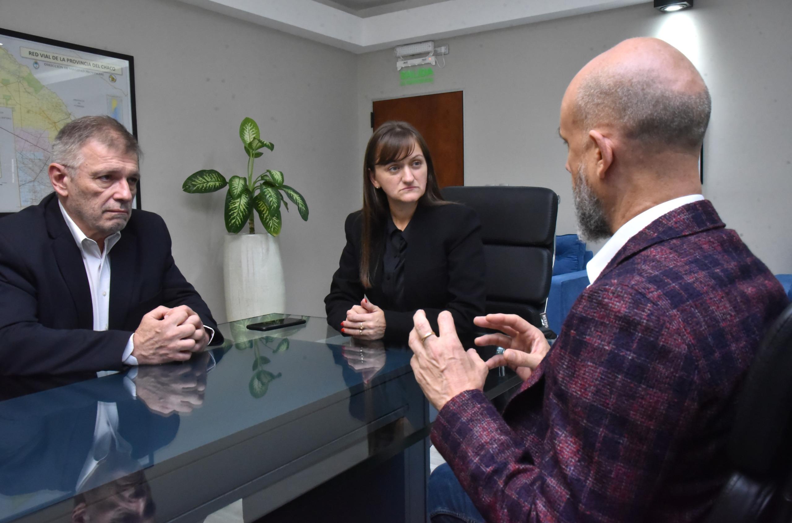 *EL GOBIERNO PROVINCIAL Y LA UNIVERSIDAD SUIZA TRABAJAN EN UN PROYECTO PARA PROVEER AGUA EN EL IMPENETRABLE*