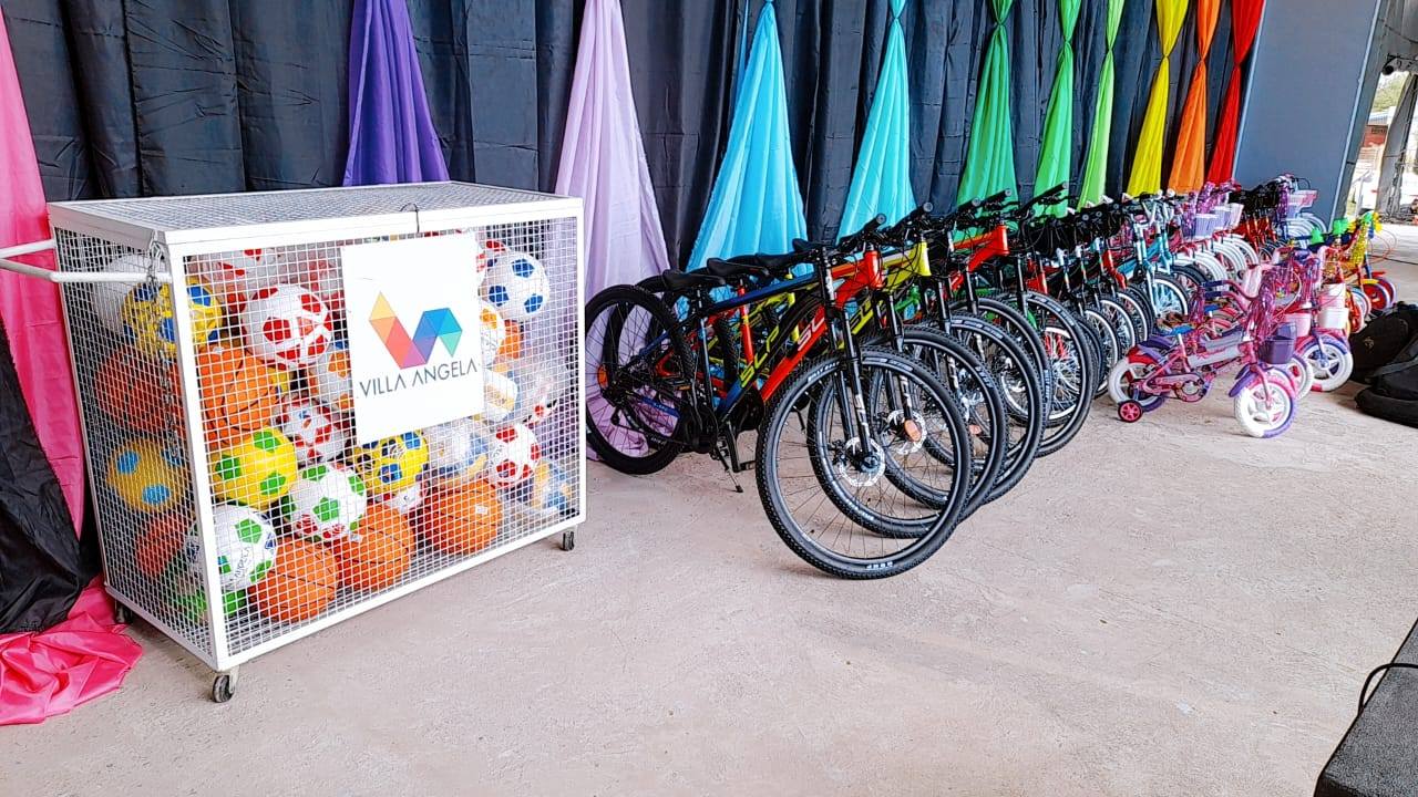 VILLA ÁNGELA CELEBRÓ EL DÍA DEL NIÑO CON MILES DE FAMILIAS EN EL PREDIO CULTURAL CARLOS GARDEL