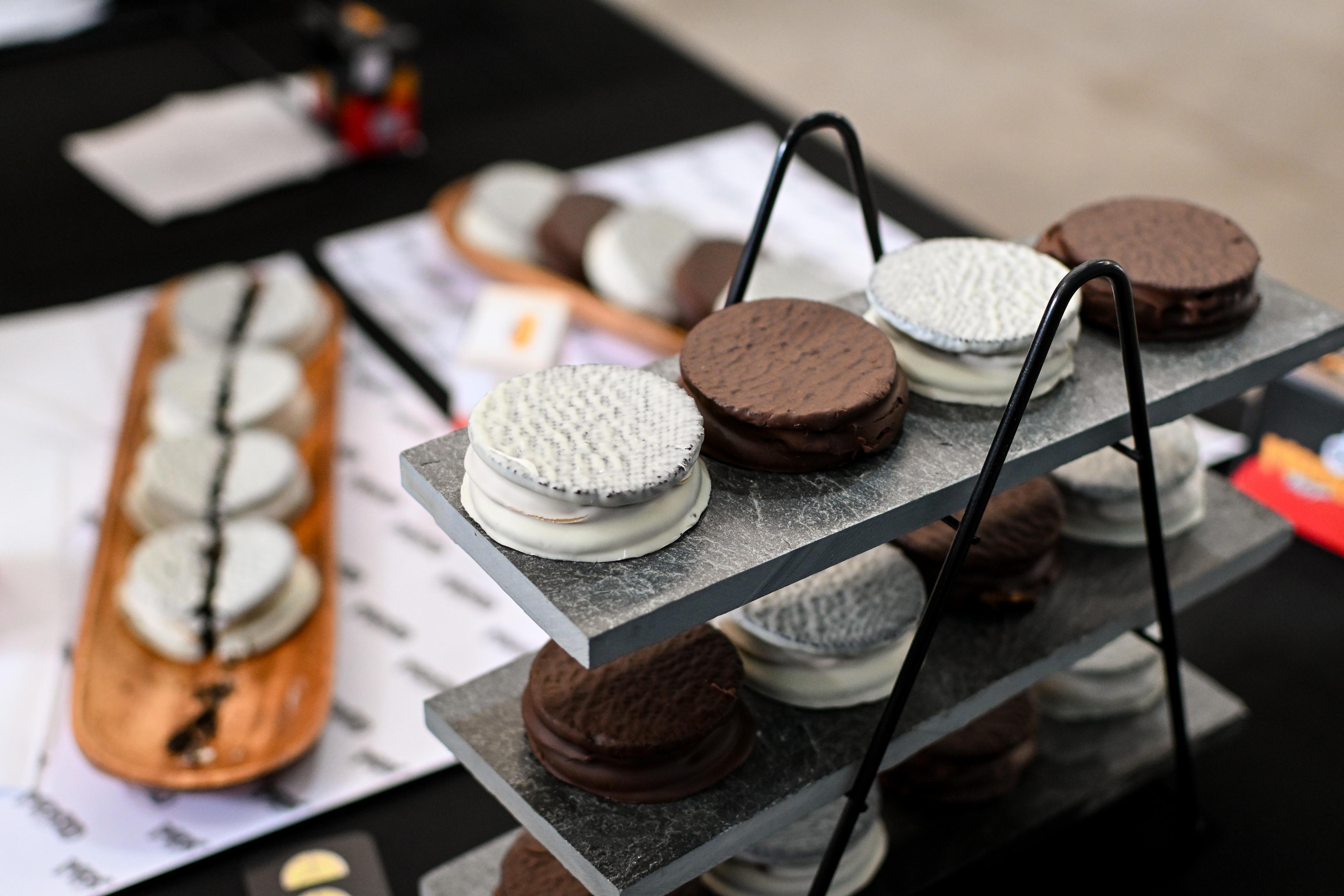 *CHACO SUMA UNA NUEVA INDUSTRIA: ABRI&Oacute; SUS PUERTAS LA F&Aacute;BRICA DE ALFAJORES MOOD EN PUERTO TIROL*