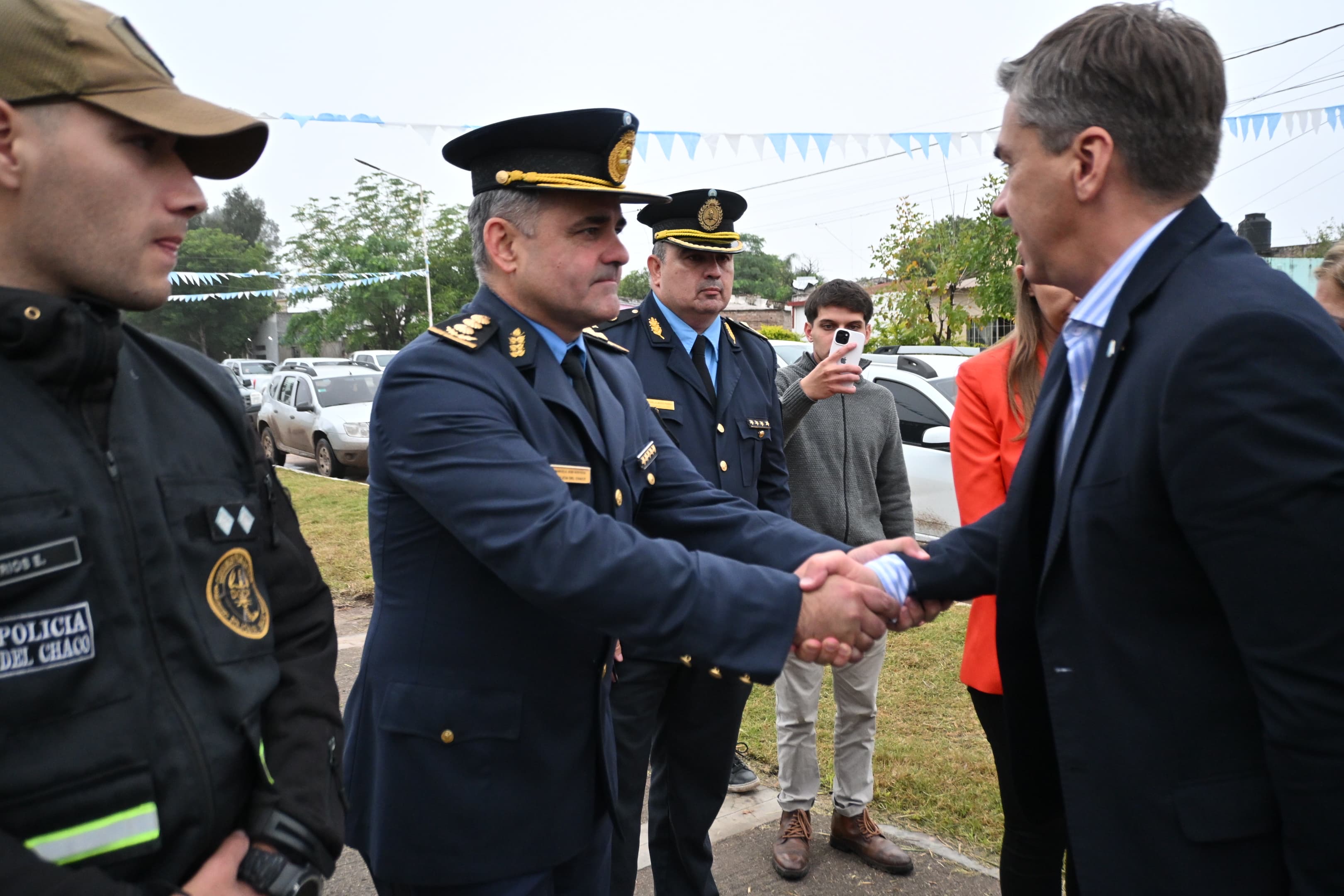 EL GOBERNADOR ZDERO ACOMPAÑÓ EL ACTO POR EL 115° ANIVERSARIO DE VILLA ÁNGELA