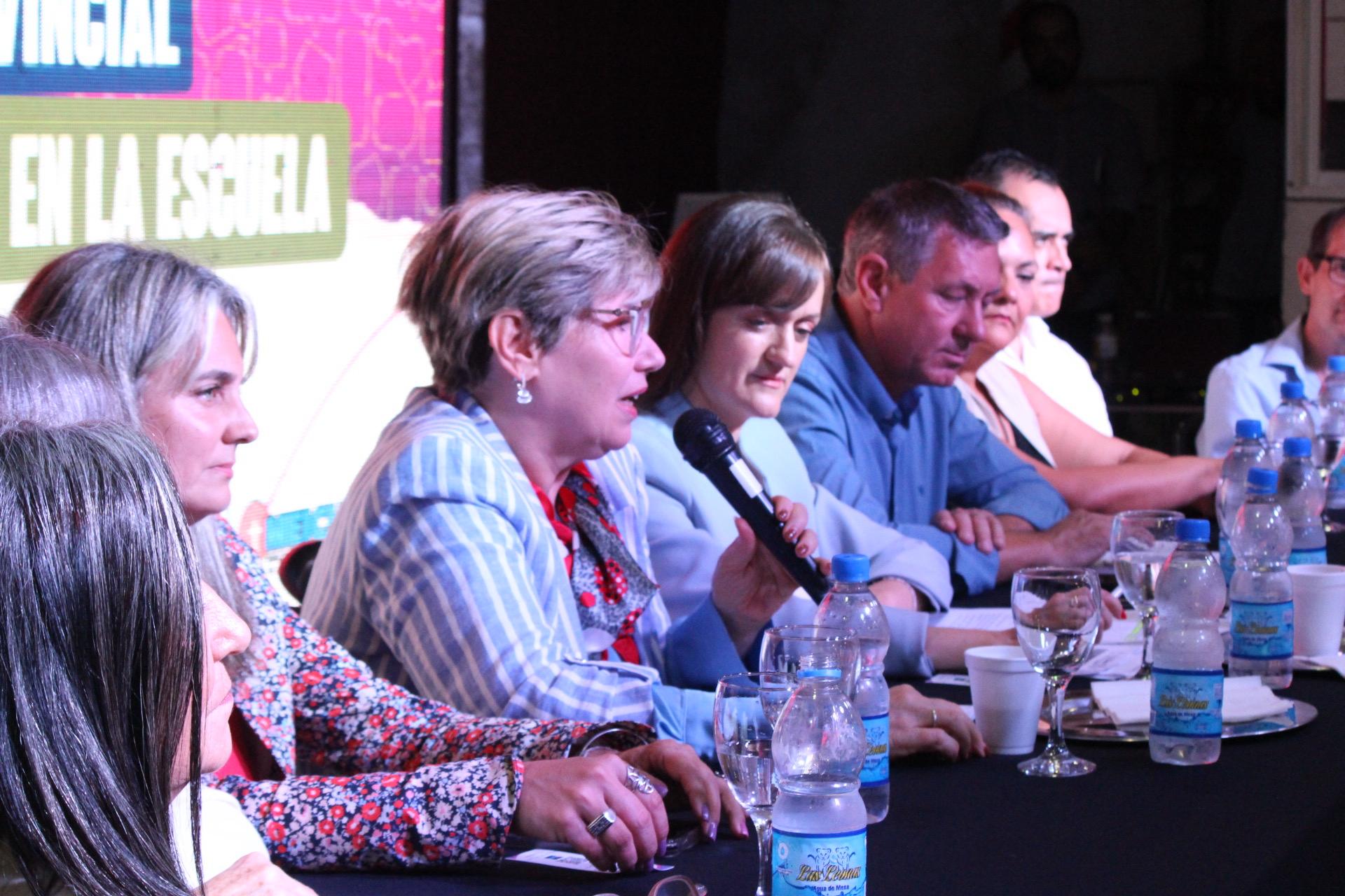 *CHARATA FUE ESCENARIO DE CONGRESO PROVINCIAL “FORTALECIENDO LA EDUCACIÓN SEXUAL INTEGRAL EN LA ESCUELA”*