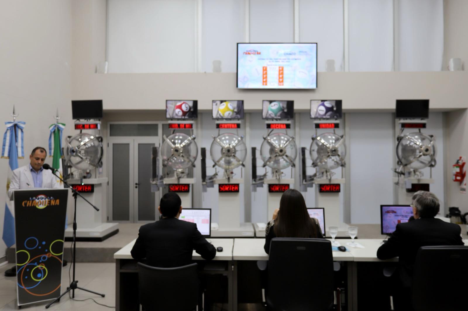 UN ADJUDICATARIO DE RESISTENCIA SE QUEDÓ CON EL PREMIO PRINCIPAL DEL TERCER SORTEO DEL IPDUV