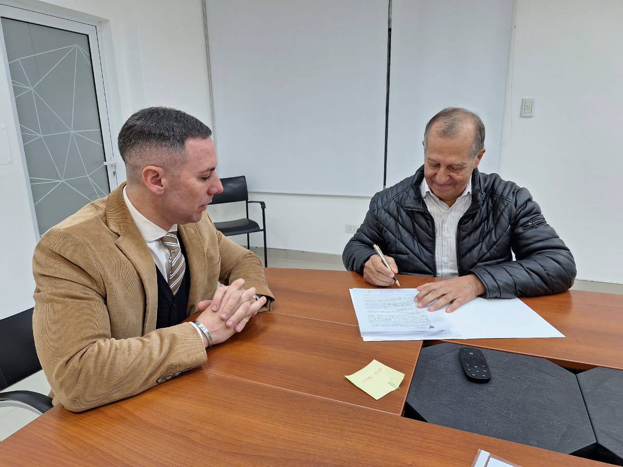 PAPP FIRMÓ CONVENIO CON LA UNCAUS Y AVANZA EN LA CONCRECIÓN DE UN EDIFICIO UNIVERSITARIO PROPIO PARA VILLA ÁNGELA